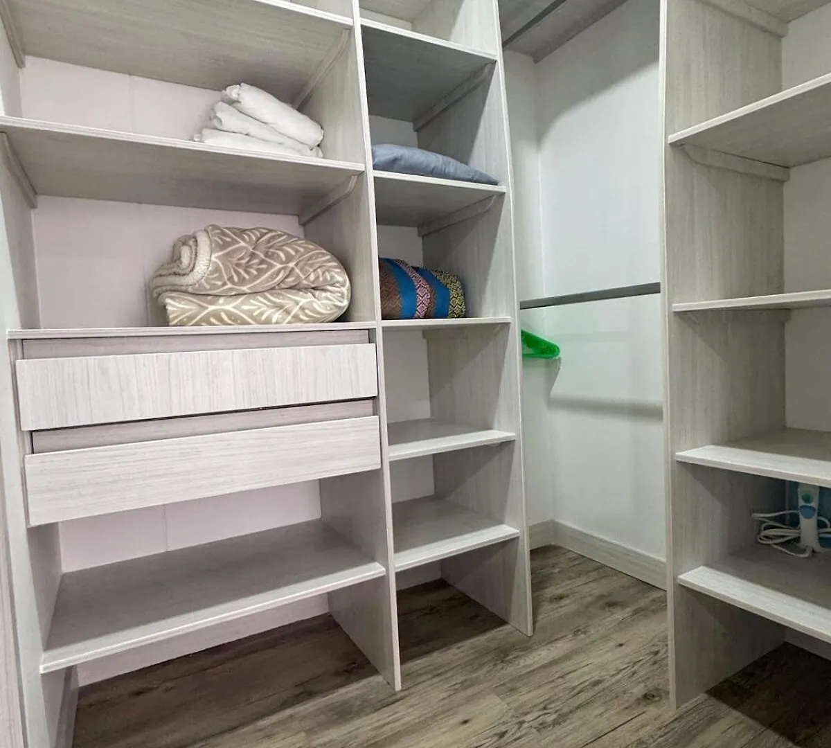 Terraza Privada En Laureles Con Aire Acondicionado Apartment Medellin